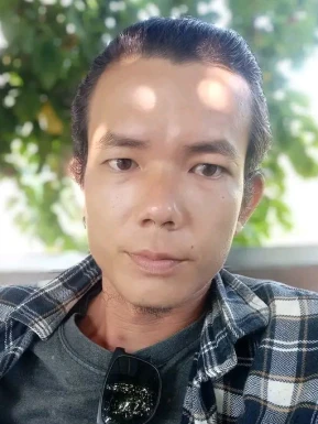 Foreign men for dating
