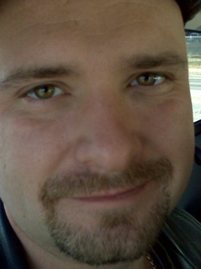 Canadian men looking for love